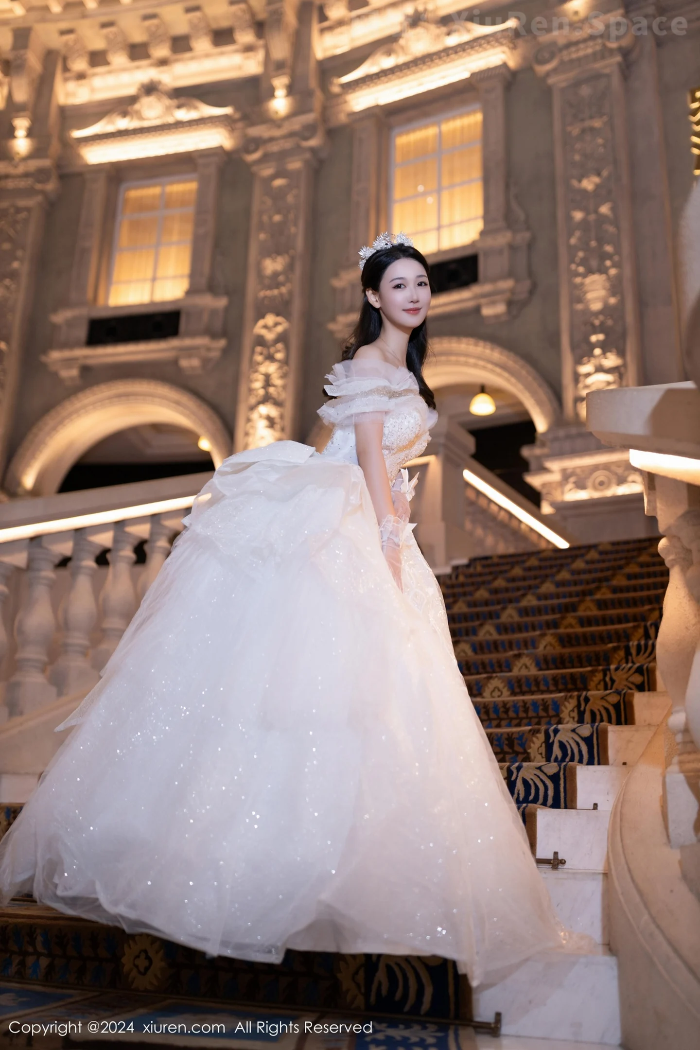 图片[4]-[XiuRen秀人网] VOL.9283 模特唐安琪性感白色婚纱露白色内衣配超薄肉丝秀美腿诱惑写真86P-秀人网官方网站